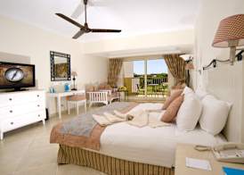 Sunrise Crystal Bay Resort -Grand Select 4