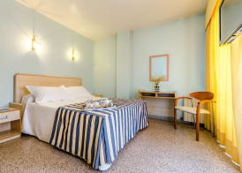 Hotel Mediterráneo 5
