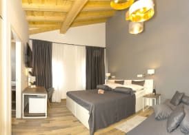 Aspalathos Residence 4