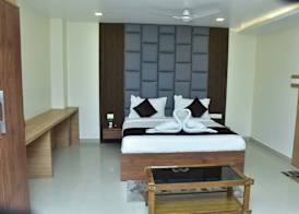 Safal Exotica Very Close to Sea Beach 4