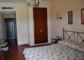 Hotel Alonso de Monroy 5