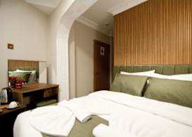 Aurora Eco Hotel 5