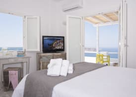Grand View - Megalochori Santorini 3