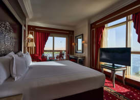 Sonesta St. George Hotel - Convention Center 2