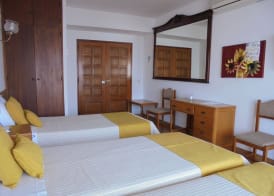 Boutique Hotel Marina S. Roque 4