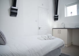 TLK Apartments & Hotel - Beckenham 2