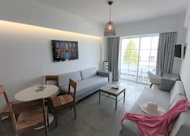 ALOS SUITES ex-Possirama Bay aparts 3