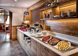 Family Hotel Adriana 2