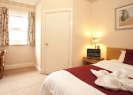 Denewood Hotel 2