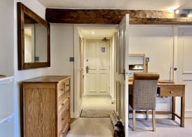 Castle Cottage Inn 2