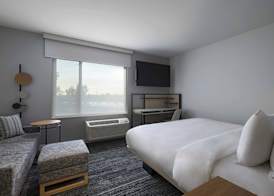 TownePlace Suites by Marriott Brentwood 5