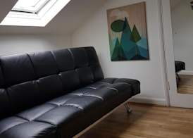 London Queens Apartments 4