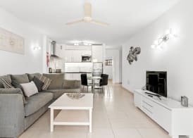 Paloma Beach Apartments 4