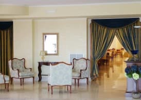 Royals Gate Hotel 3