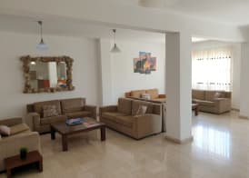 Florea Hotel Apartments 4