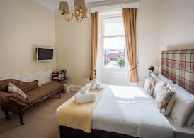 Bayswell Park Hotel 5