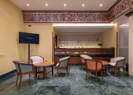 Eurostars Las Claras 5