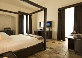 Relais Histò San Pietro Sul Mar Piccolo 5