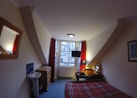 Argyle Backpackers 3