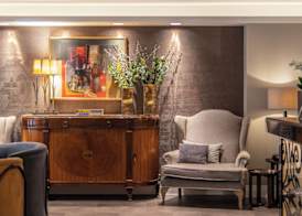 The Y Hotel 5