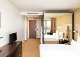 Elaya Hotel Hamburg Finkenwerder 3