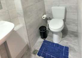Achillion Hotel Piraeus 4