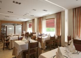 Brea's Hotel 5