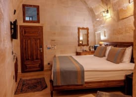 Misty Cave Hotel 4