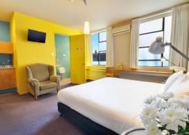 Dive Hotel 3