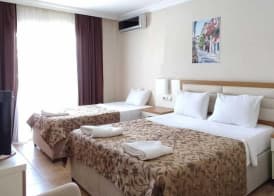 Bitez Risa Hotel 5