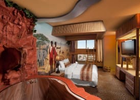 Fantasyland Hotel 5