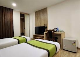 iCheck inn Darisa Patong 5
