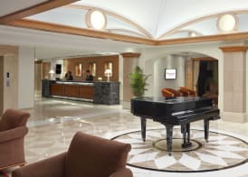 Ramada Plaza by Wyndham Palm Grove 5