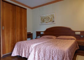 Hotel Riviera 5