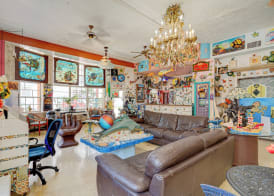 James Hotel 2