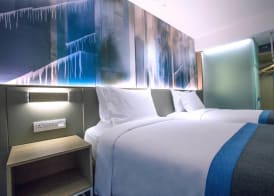 Holiday Inn Express MANILA NEWPORT WORLD RESORTS by IHG 5