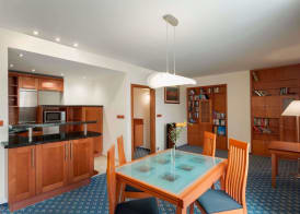 Ramada by Wyndham Prague City Centre 3