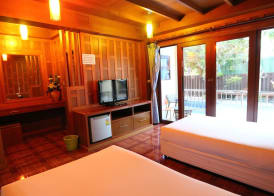 JJ Residence 4