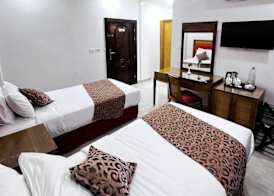 Petra Rocks Hotel 5