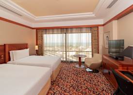 Holiday Inn KUWAIT SALMIYA by IHG 3