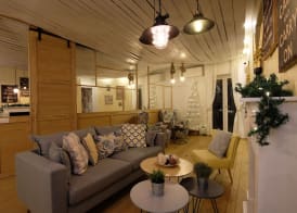 Epoca Home 5