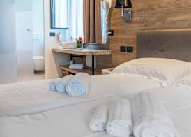 Ile Hotel 5
