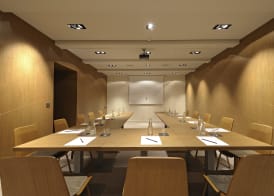 Hotel Cubo 5