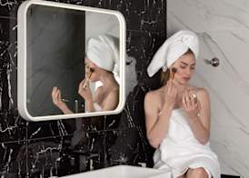 xSuites - Adults Only Boutique Suites with Private Jacuzzi 2