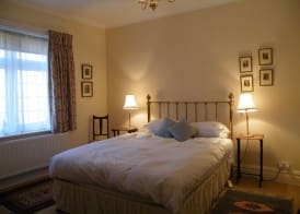 Broadlands Gate 5