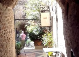 Hôtel la Fête en Provence 2