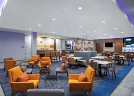 La Quinta Inn & Suites by Wyndham Oxford 2