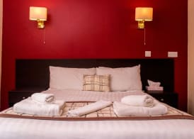 Kings Arms Hotel 4