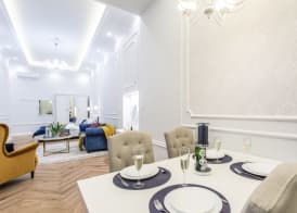 Main Square Apartments 3