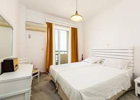 Castello Bianco Aparthotel 4